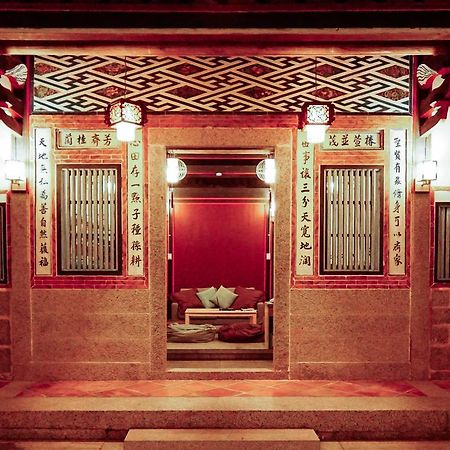 Beishan Old Western Style Hostel Jinning Exterior photo